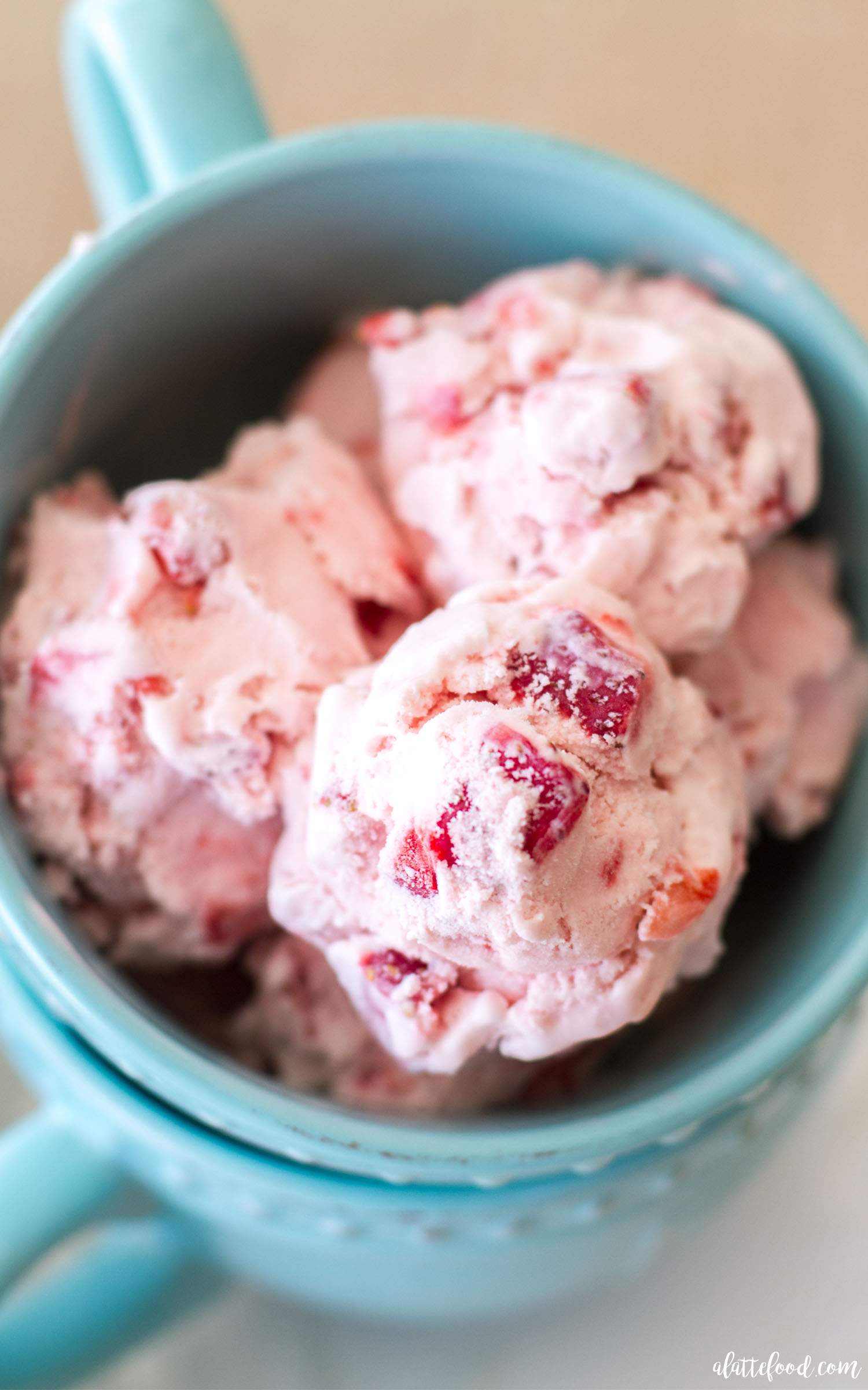 Homemade Strawberry Ice Cream - A Latte Food