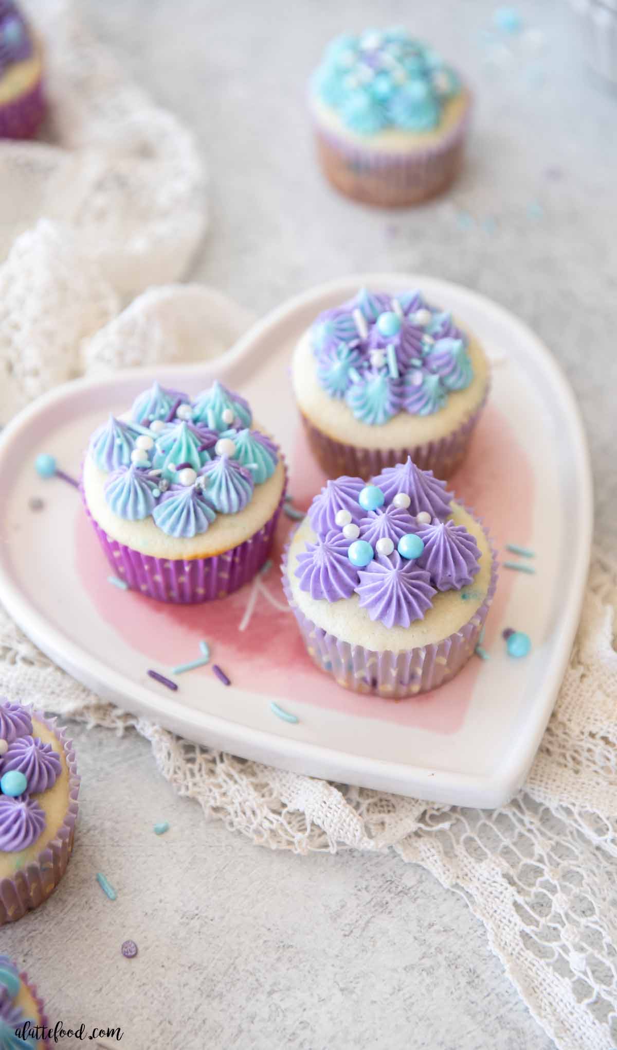 Perfect Funfetti Cupcakes With Vanilla Buttercream - A Latte Food